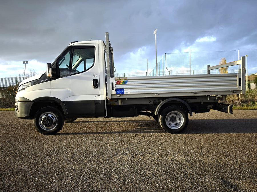 IVECO DAILY 35C12 – Ribaltabile Trilaterale