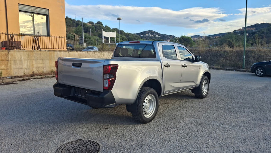 Isuzu D-Max N60 D-Max N60B 1.9 Crew Cab B 4X4 A/T