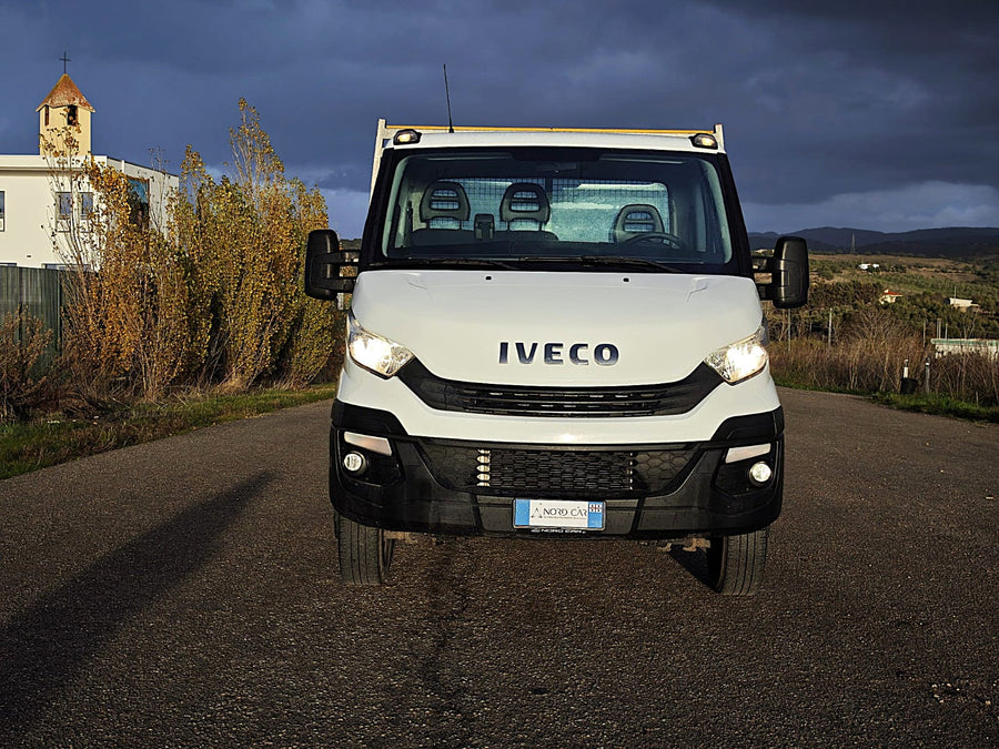 IVECO DAILY 35C12 – Ribaltabile Trilaterale