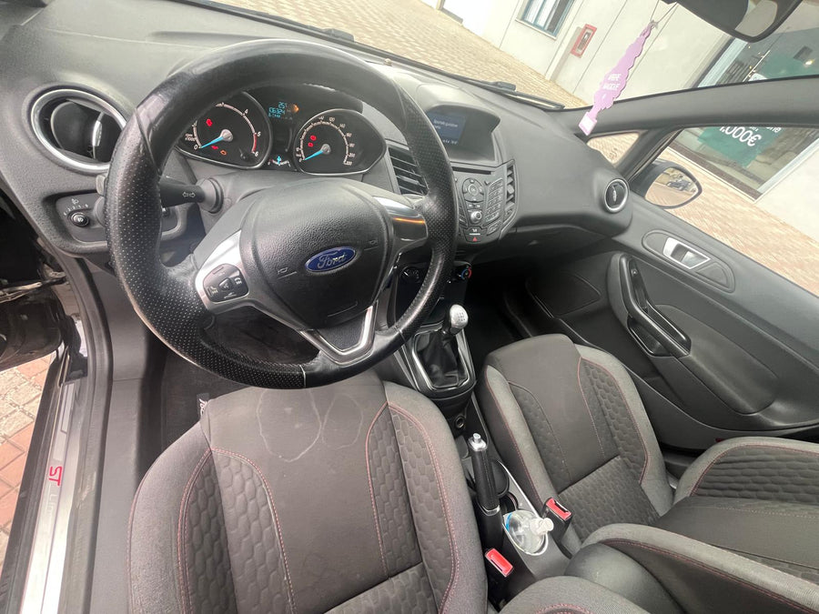 FORD Fiesta 1.5 TDCi 75 CV 5 porte ST-Line — 06/2017 | 106.200 km