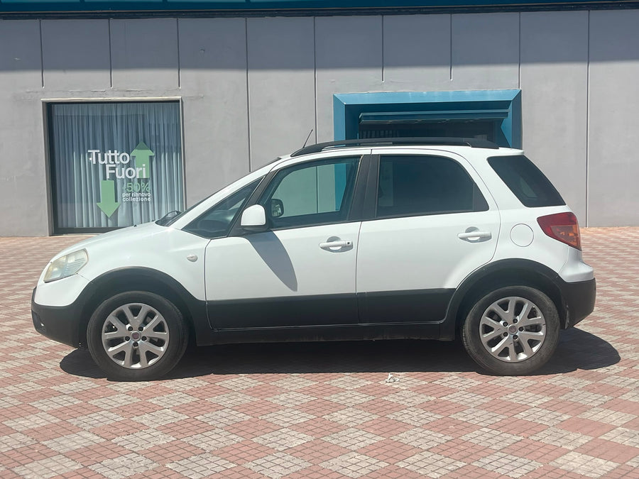 FIAT Sedici 2.0 MJT 16V DPF 4x4 Dynamic — 135 CV | 04/2011 | 230.000 km (motore con circa 90.000 km)