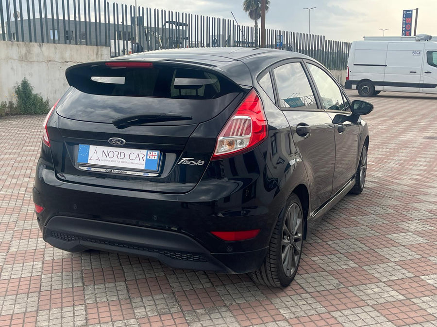 FORD Fiesta 1.5 TDCi 75 CV 5 porte ST-Line — 06/2017 | 106.200 km