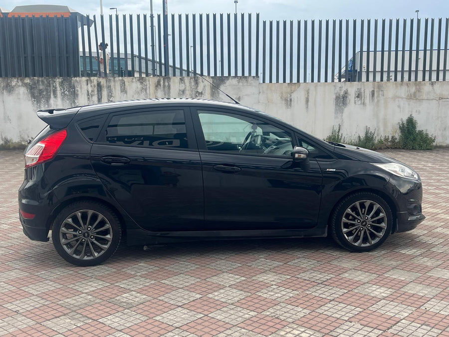 FORD Fiesta 1.5 TDCi 75 CV 5 porte ST-Line — 06/2017 | 106.200 km