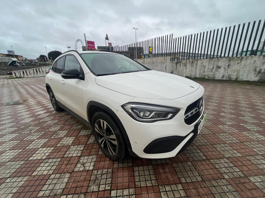 MERCEDES-BENZ GLA 250e Plug-In Hybrid — 218 CV | Ibrida | 11/2022 | 33.800 km