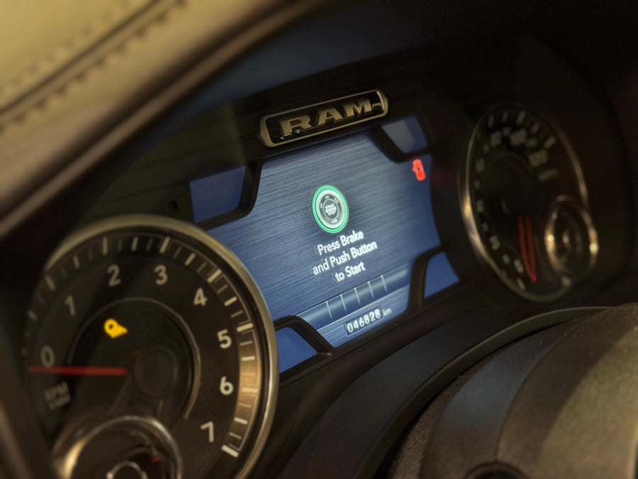 RAM 1500 5.7 V8 HEMI LARAMIE CAB 4WD AUTOMATICO – 395 CV Benzina | 07/2019 | 49.750 km | Autocarro N1