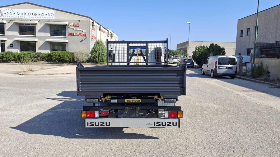🚛 ISUZU M21 T – Scarrabile Palfinger 30 q.li