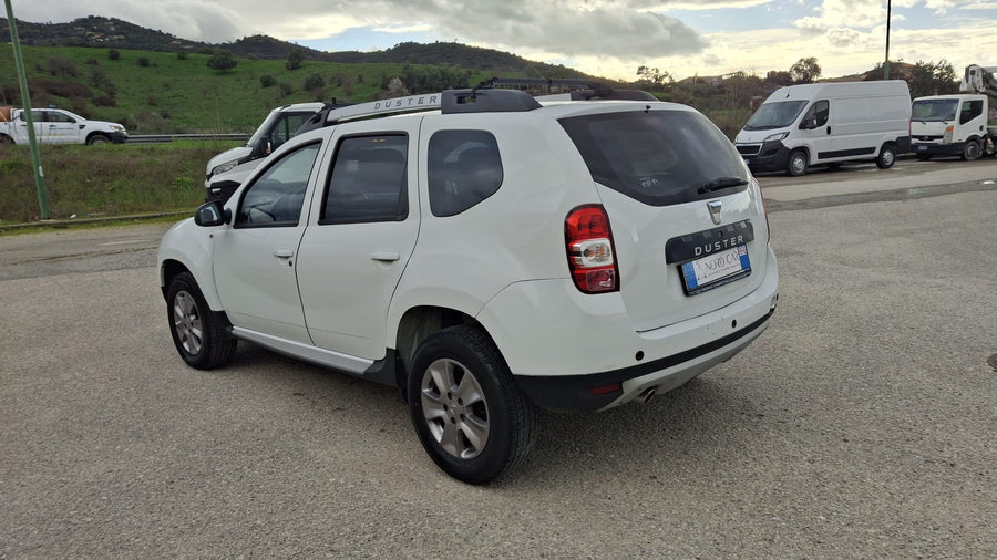 DACIA Duster 1.5 dCi 110 CV S&S Lauréate Family — 03/2016 | 180.000 km