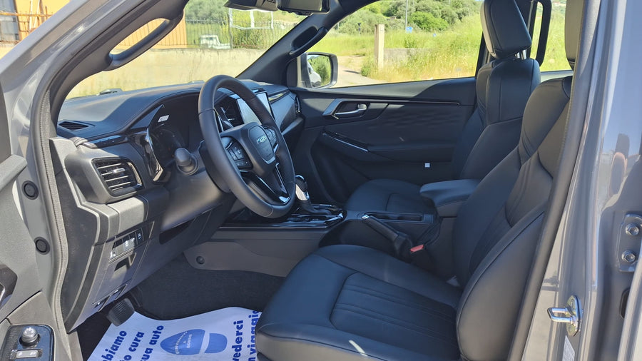 NUOVO ISUZU D-MAX 2.2 CREW NITRO SPORT - AUTOMATICO O MANUALE