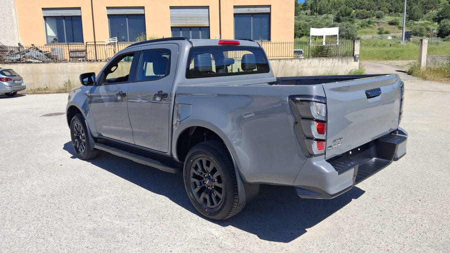 NUOVO ISUZU D-MAX 2.2 CREW NITRO SPORT - AUTOMATICO O MANUALE