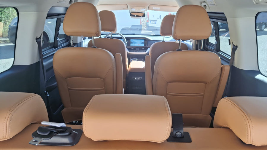 EMC NOVE 2.0 BENZINA AUTOMATICA 8AT – 7 POSTI / 9 POSTI – NUOVA