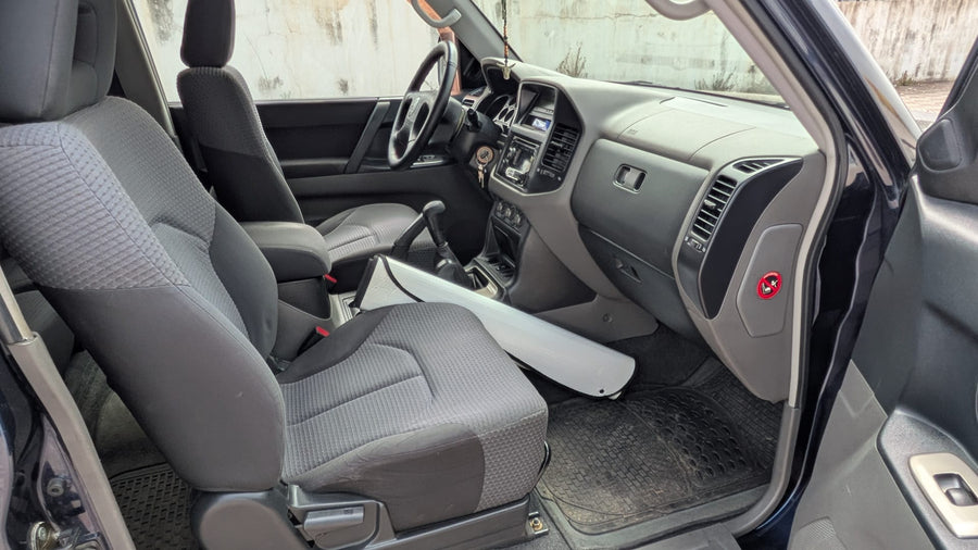 MITSUBISHI PAJERO 2.5 TDI 3p. GLX Diesel • 115 CV • Manuale • 04/2004 • 193.200 km