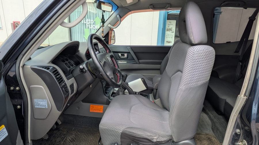 MITSUBISHI PAJERO 2.5 TDI 3p. GLX Diesel • 115 CV • Manuale • 04/2004 • 193.200 km