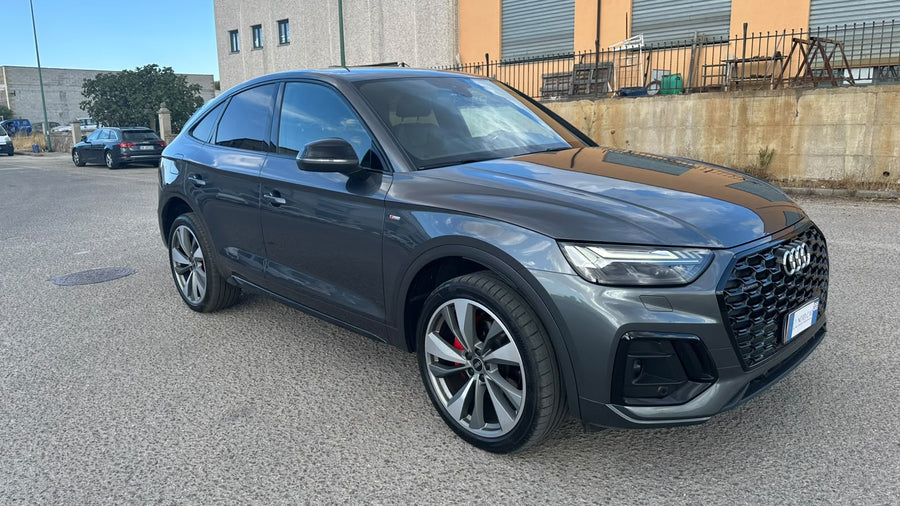 AUDI Q5 Sportback 40 TDI Mild-Hybrid quattro S-Tronic S line Diesel / Mild-Hybrid • 204 CV • Automatico S-Tronic • 07/2021 • 72.378 km