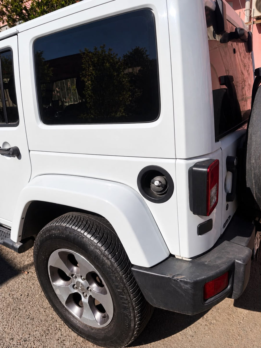JEEP Wrangler Unlimited 2.8 CRD DPF Sahara Auto Diesel • 200 CV • Automatico 5 marce • 02/2017 • 220.000 km