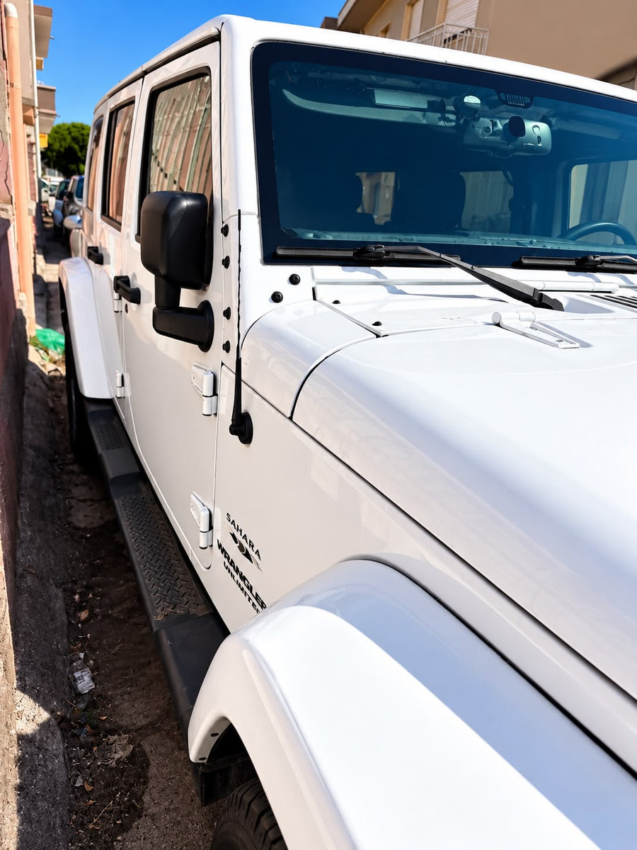JEEP Wrangler Unlimited 2.8 CRD DPF Sahara Auto Diesel • 200 CV • Automatico 5 marce • 02/2017 • 220.000 km