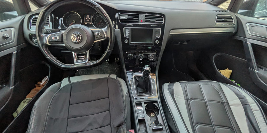 VOLKSWAGEN GOLF 1.6 TDI 110 CV SPORT EDITION BLUEMOTION TECHNOLOGY  Diesel • 110 CV • Cambio manuale • 2015 • 77.700 km • Euro 6 • 5 porte