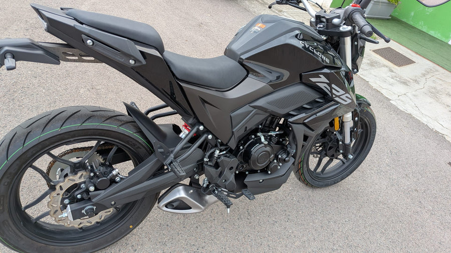 CYCLONE BATLLO5S 125 | 15 CV | NAKED SPORTIVA