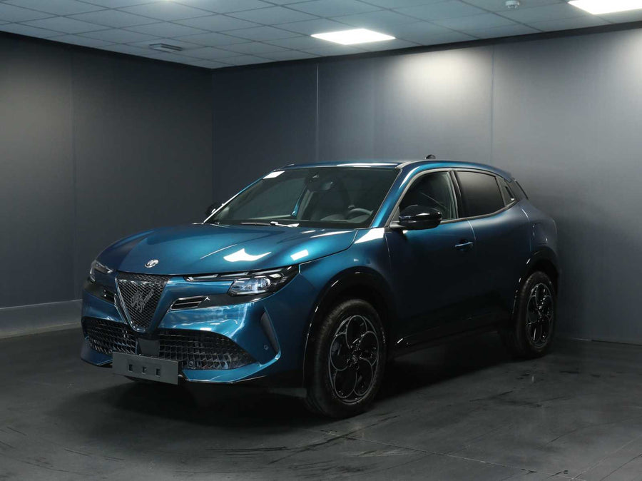 ALFA ROMEO JUNIOR 1.2 Hybrid Q4 eDCT6 – 145 CV
