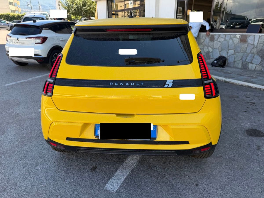 RENAULT 5 E-Tech Electric 120 CV Urban Range Techno  Elettrica • 120 CV (90 kW picco / 78 kW omologati) • Automatico • 10/2025 • 1.950 km