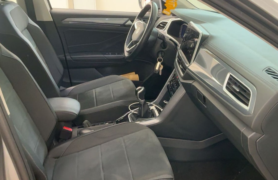 VOLKSWAGEN T-Roc 2.0 TDI SCR 116 CV Style Diesel • 116 CV • Manuale 6 marce • 10/2022 • 61.715 km