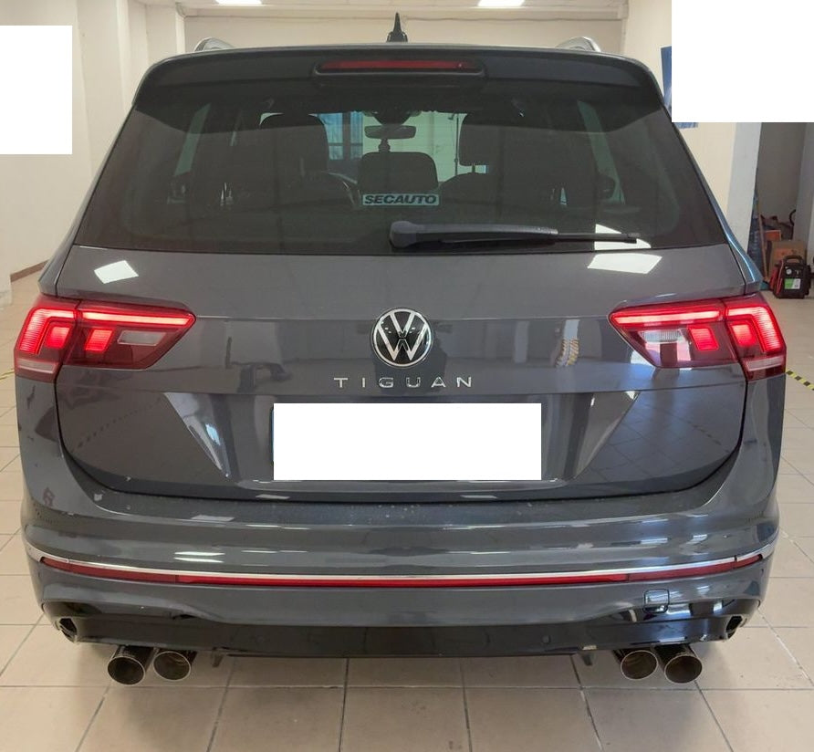 VOLKSWAGEN Tiguan 1.5 TSI 150 CV DSG ACT R-Line Benzina • 150 CV • Automatico DSG 7 marce • 05/2021 • 64.500 km