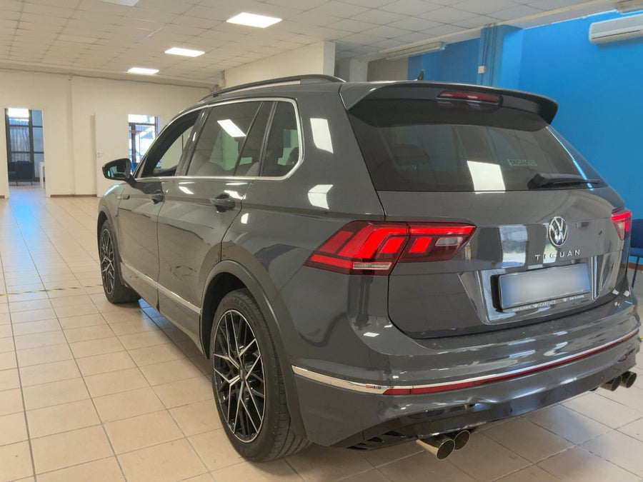 VOLKSWAGEN Tiguan 1.5 TSI 150 CV DSG ACT R-Line Benzina • 150 CV • Automatico DSG 7 marce • 05/2021 • 64.500 km