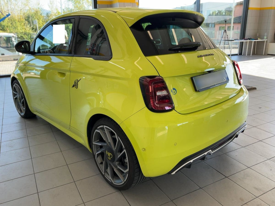 ABARTH 500e Scorpionissima Elettrica • 155 CV (114 kW picco / 47 kW omologati) • Automatico • 07/2023 • 31.624 km