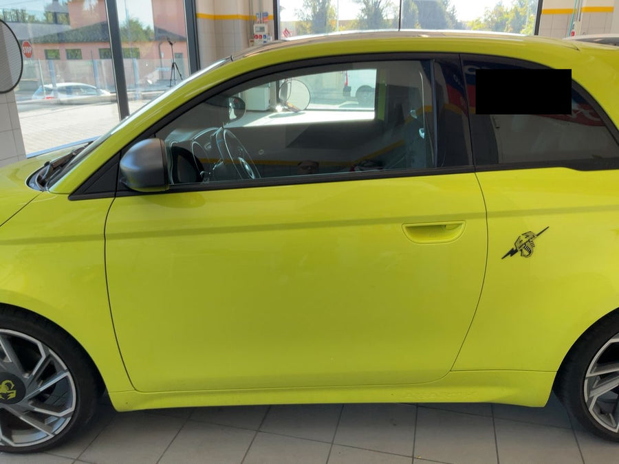 ABARTH 500e Scorpionissima Elettrica • 155 CV (114 kW picco / 47 kW omologati) • Automatico • 07/2023 • 31.624 km