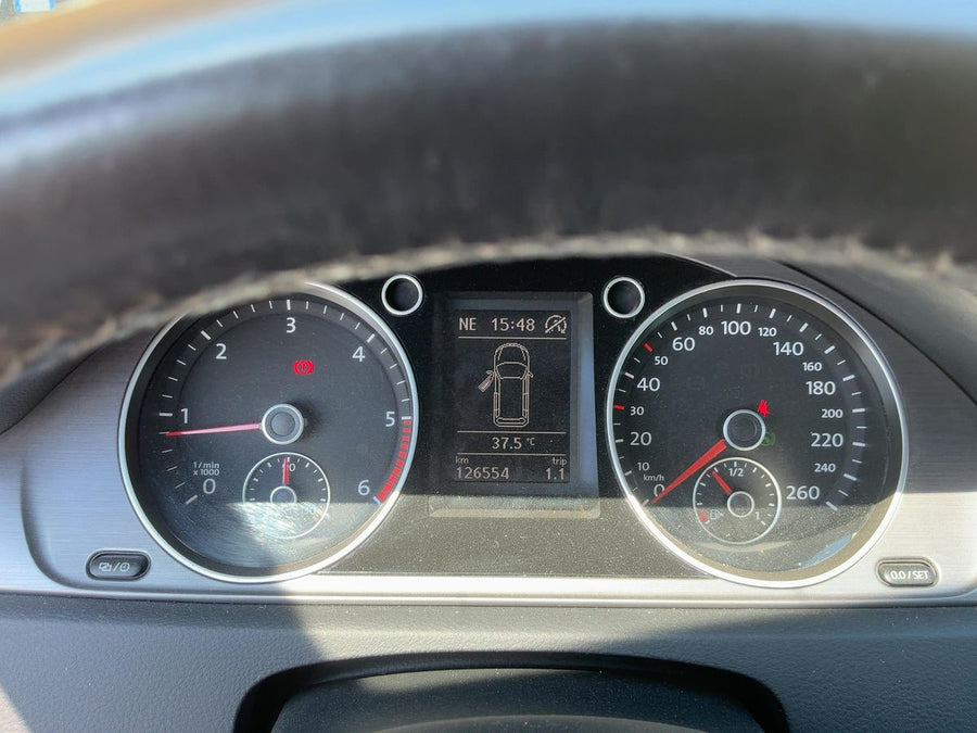Volkswagen Passat Variant 2.0 TDI DSG Comfort BlueMotion Technology — 140 CV | 02/2014 | 126.560 km