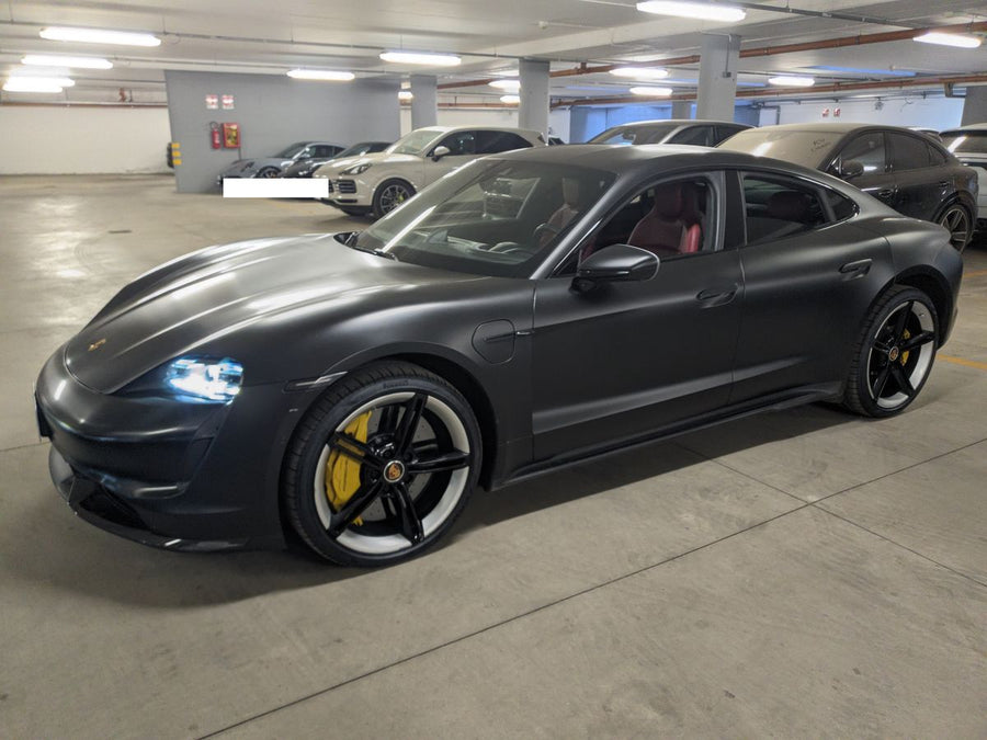 PORSCHE Taycan Turbo S Elettrica • 761 CV (560 kW picco / 142 kW omologati) • Automatico • 05/2020 • 91.598 km