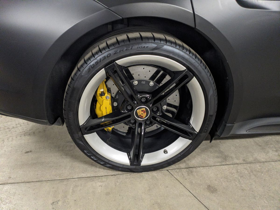 PORSCHE Taycan Turbo S Elettrica • 761 CV (560 kW picco / 142 kW omologati) • Automatico • 05/2020 • 91.598 km