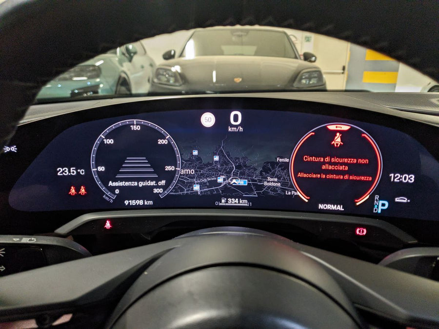 PORSCHE Taycan Turbo S Elettrica • 761 CV (560 kW picco / 142 kW omologati) • Automatico • 05/2020 • 91.598 km