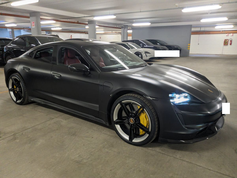 PORSCHE Taycan Turbo S Elettrica • 761 CV (560 kW picco / 142 kW omologati) • Automatico • 05/2020 • 91.598 km
