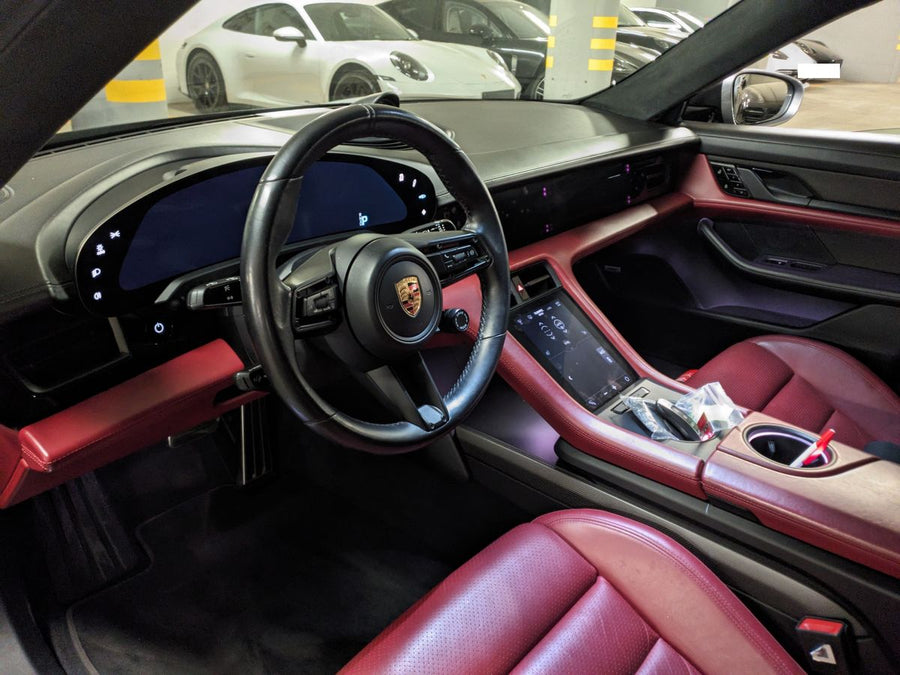 PORSCHE Taycan Turbo S Elettrica • 761 CV (560 kW picco / 142 kW omologati) • Automatico • 05/2020 • 91.598 km